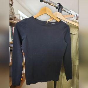 Ann Taylor Wool Blend Long Sleeve Crew Neck Sweater (XS/S)